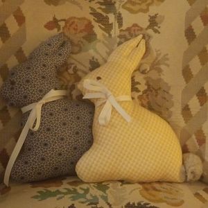 2 VTG Bunny Pillows